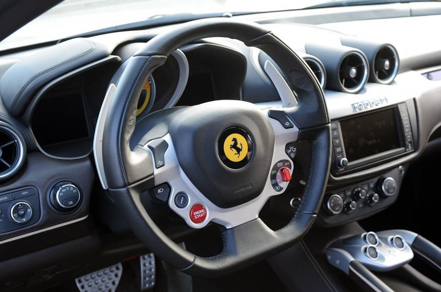  Ferrari FF 2013 года  (фото 22 из 69)